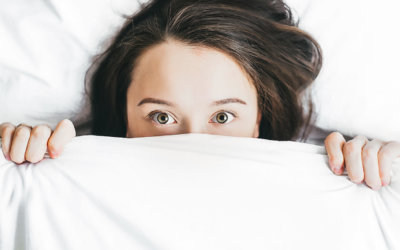 Søvnekspert advarer om konsekvensene av for lite søvn.